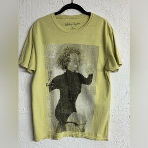 *NWOT* Whitney Houston Short Sleeve Crewneck
Graphic Licensed Band Tee Unisex
